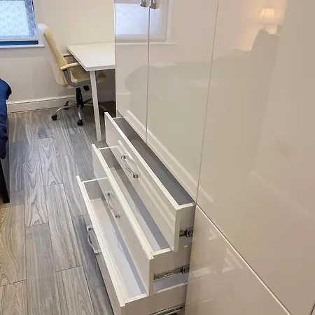 Beautiful 1 Bedroom Flat Close To City Centre Londres Extérieur photo