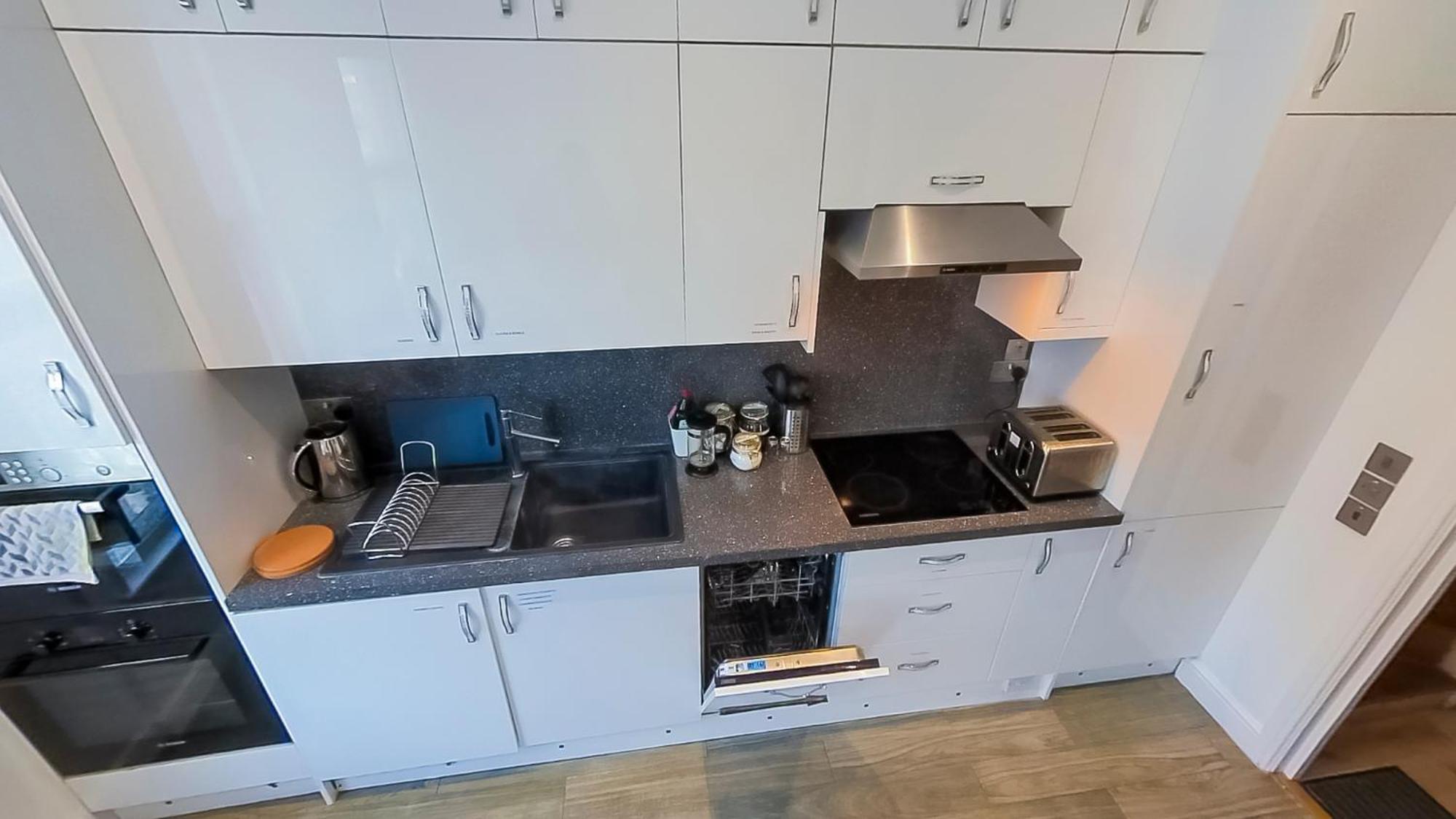Beautiful 1 Bedroom Flat Close To Centre Appartement